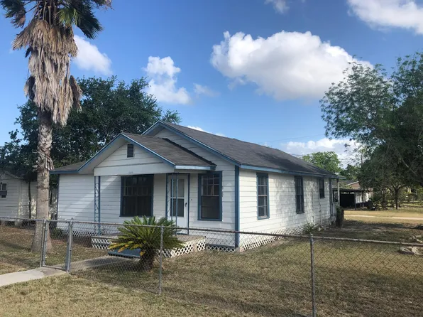 689 W Sauz Ave, Raymondville, TX 78580