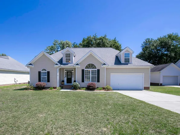 28 Heatherwood Dr, Lugoff, SC 29078