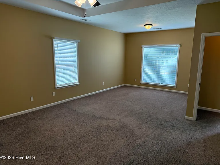 925 Woody Hill Cir — Photo 13