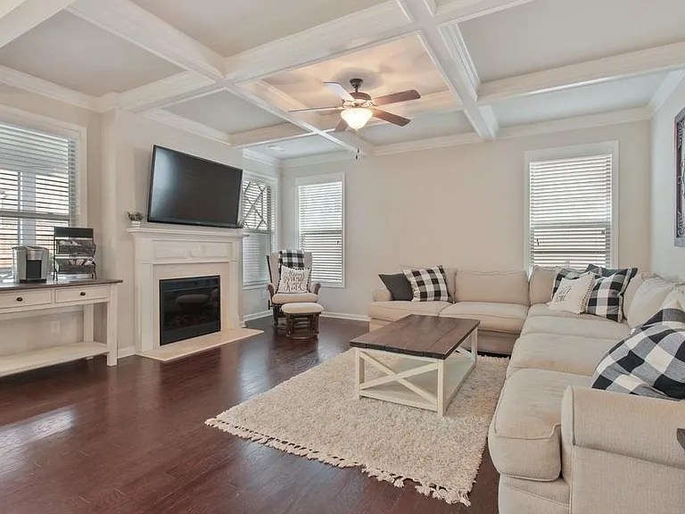 5304 Castle Shoals Way — Photo 3