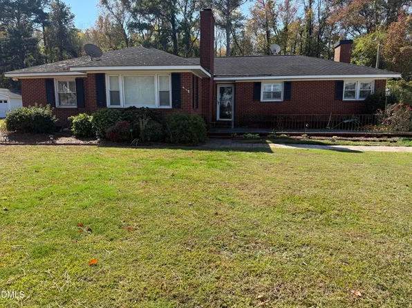 605 E 2nd St, Kenly, NC 27542