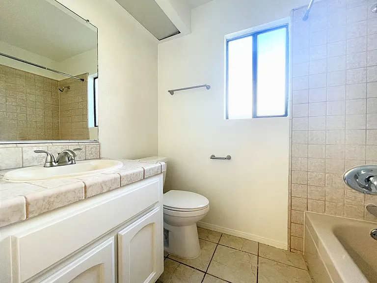 31238 Old River Rd — Photo 17
