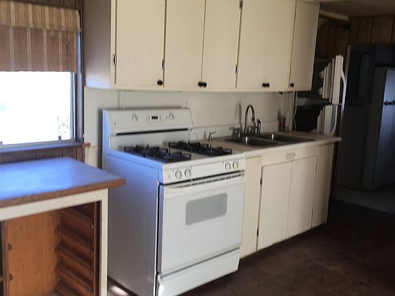 5th image of 52191 Desert Ave