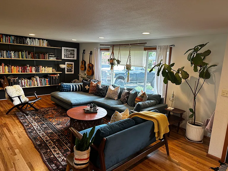 2535 NW Hayes Ave — Photo 9