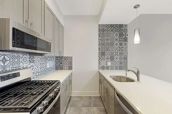 Rented by Rio Realty, Inc. | media 28