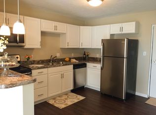 414 N Lake Pine Dr, Lakeside Marblehead, OH 43440