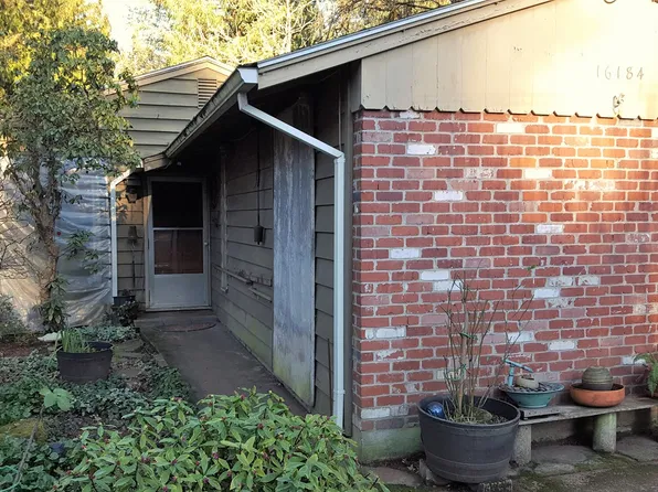 16184 SW Lake Forest Blvd, Lake Oswego, OR 97035