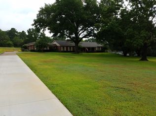 1604 Okeefe Rd, Jacksonville, TX 75766