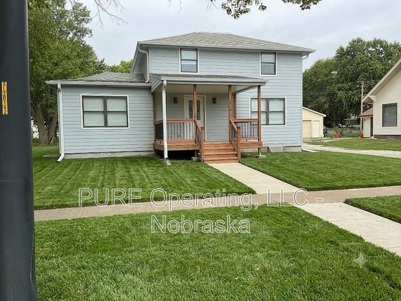 1st image of 316 N 13th St