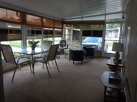 raised screen room other vie