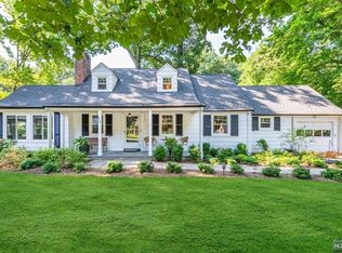 986 E Glen Ave, Ridgewood, NJ 07450