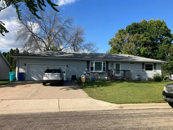 680 24th St NE, Owatonna, MN 55060