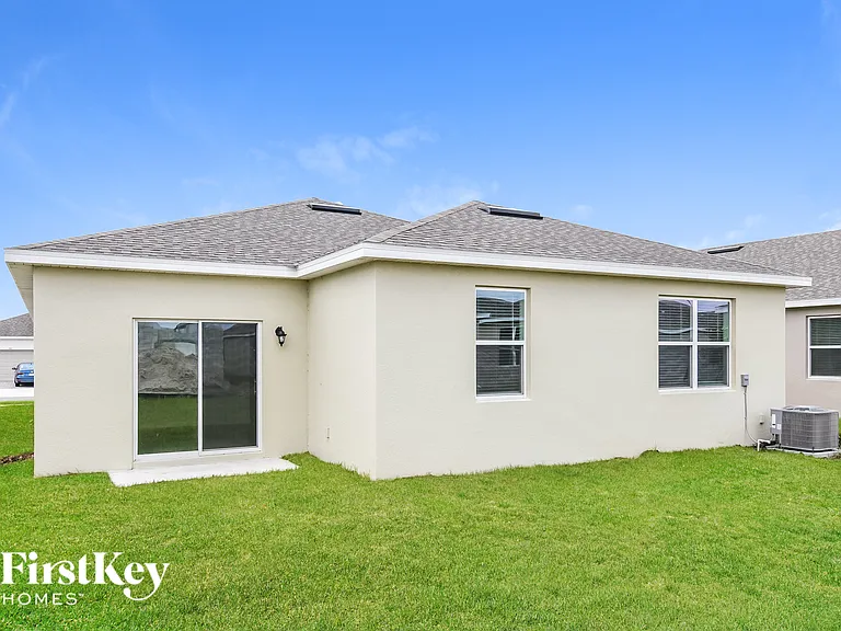 1585 Isleta Loop — Photo 15