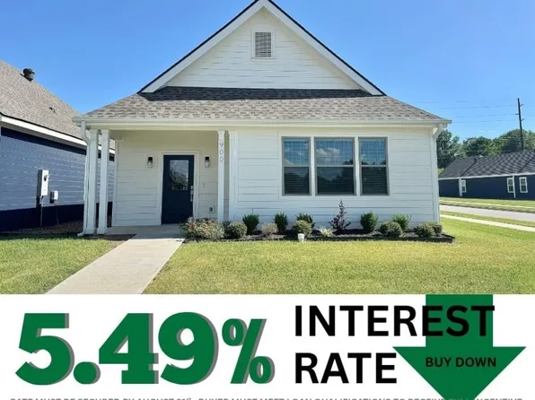 900 NE Heights Ln, Bentonville, AR 72712