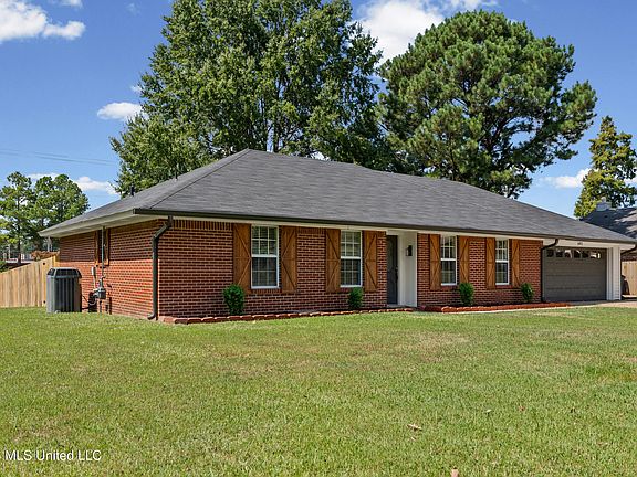3rd image of 6405 Chickasaw Dr