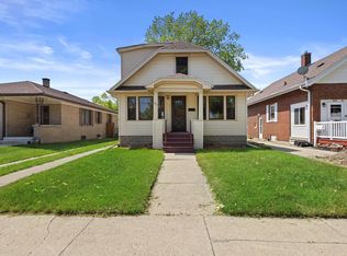 901 William St, Racine, WI 53402