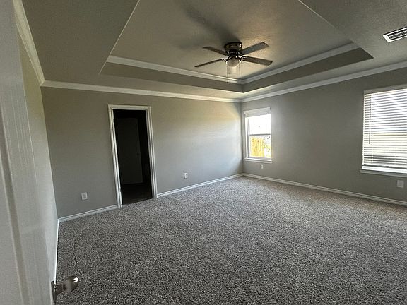 3rd image of 1306 Campbelton Dr