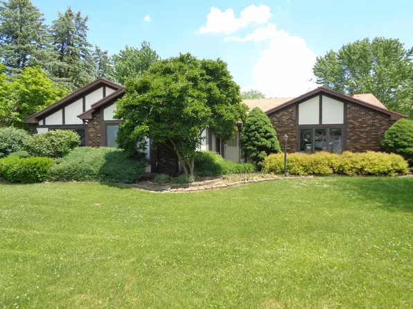 12118 Johnson Rd, Churubusco, IN 46723
