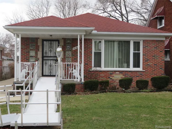 14184 Rossini Dr, Detroit, MI 48205