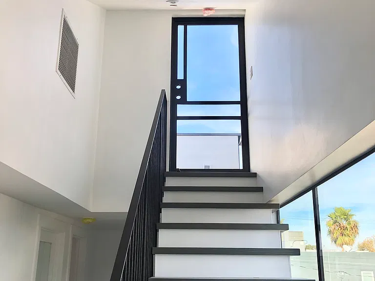 1317 Cabrillo Ave — Photo 35