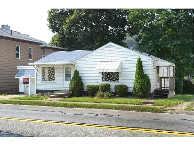 1428 3rd Ave photo 1