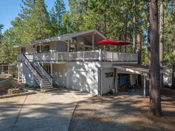 3049 Dalmatia Dr, Arnold, CA 95223