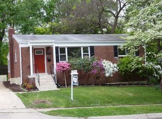 2702 Henderson Ave, Silver Spring, MD 20902