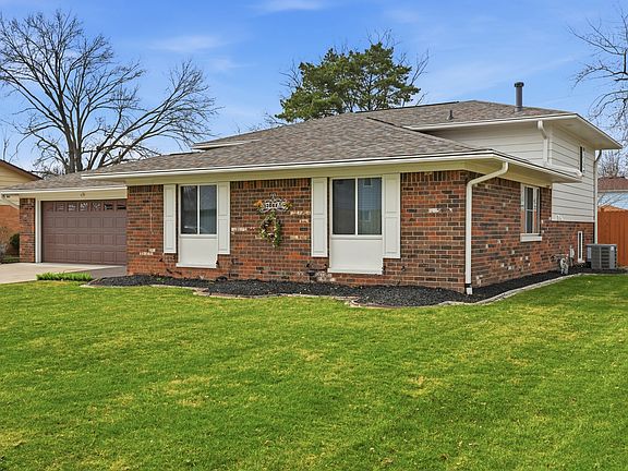 2nd image of 2746 N Saturn Dr