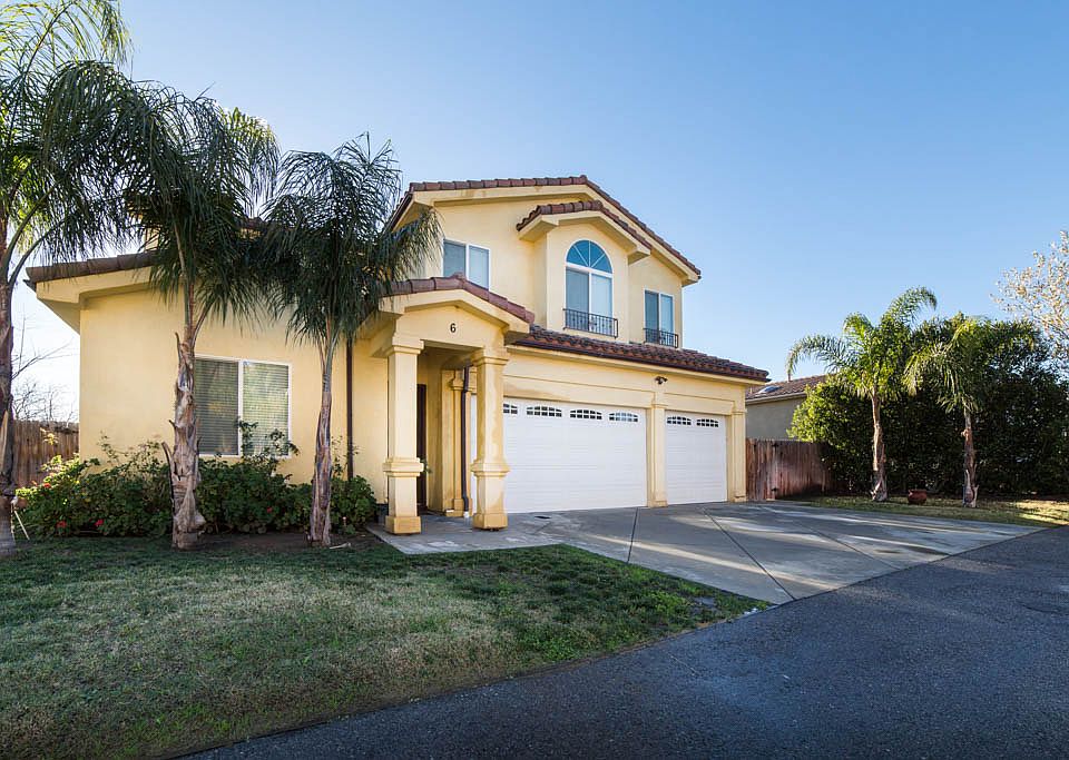 1st image of 13601 Glenoaks Blvd Unit 6
