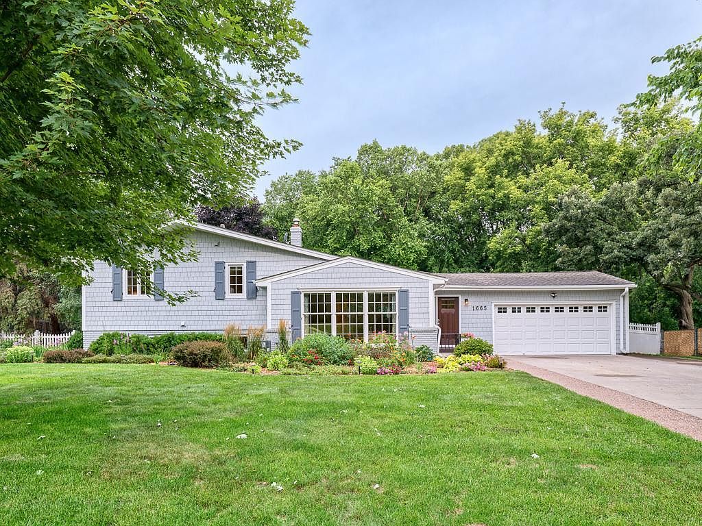 1665 James Rd, Mendota Heights, MN 55118 | Zillow