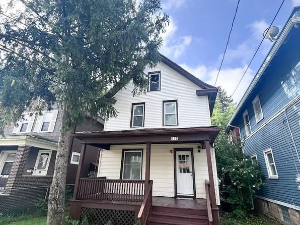 713 Townsend Pl, Niagara Falls, NY 14301