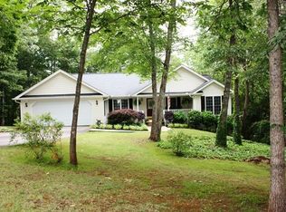 209 Granite Dr, Seneca, SC 29678