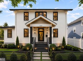 819 Quintana Pl NW, Washington, DC 20011