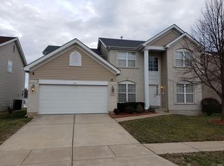 4028 Ashbury Crossing Dr, Florissant, MO 63034