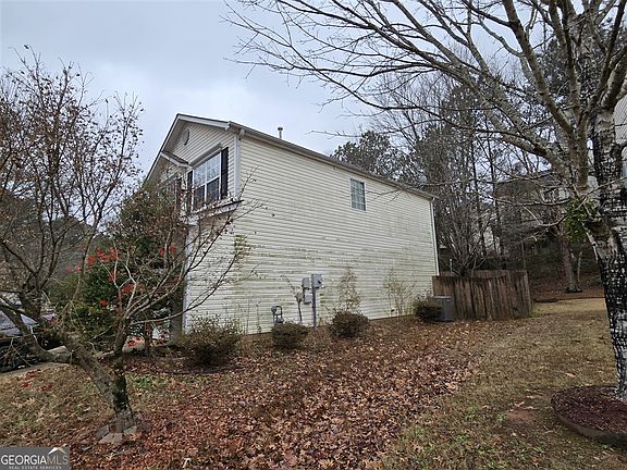 4th image of 1558 Silver Ridge Dr