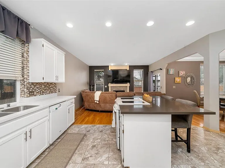 9325 188th St E — Photo 13