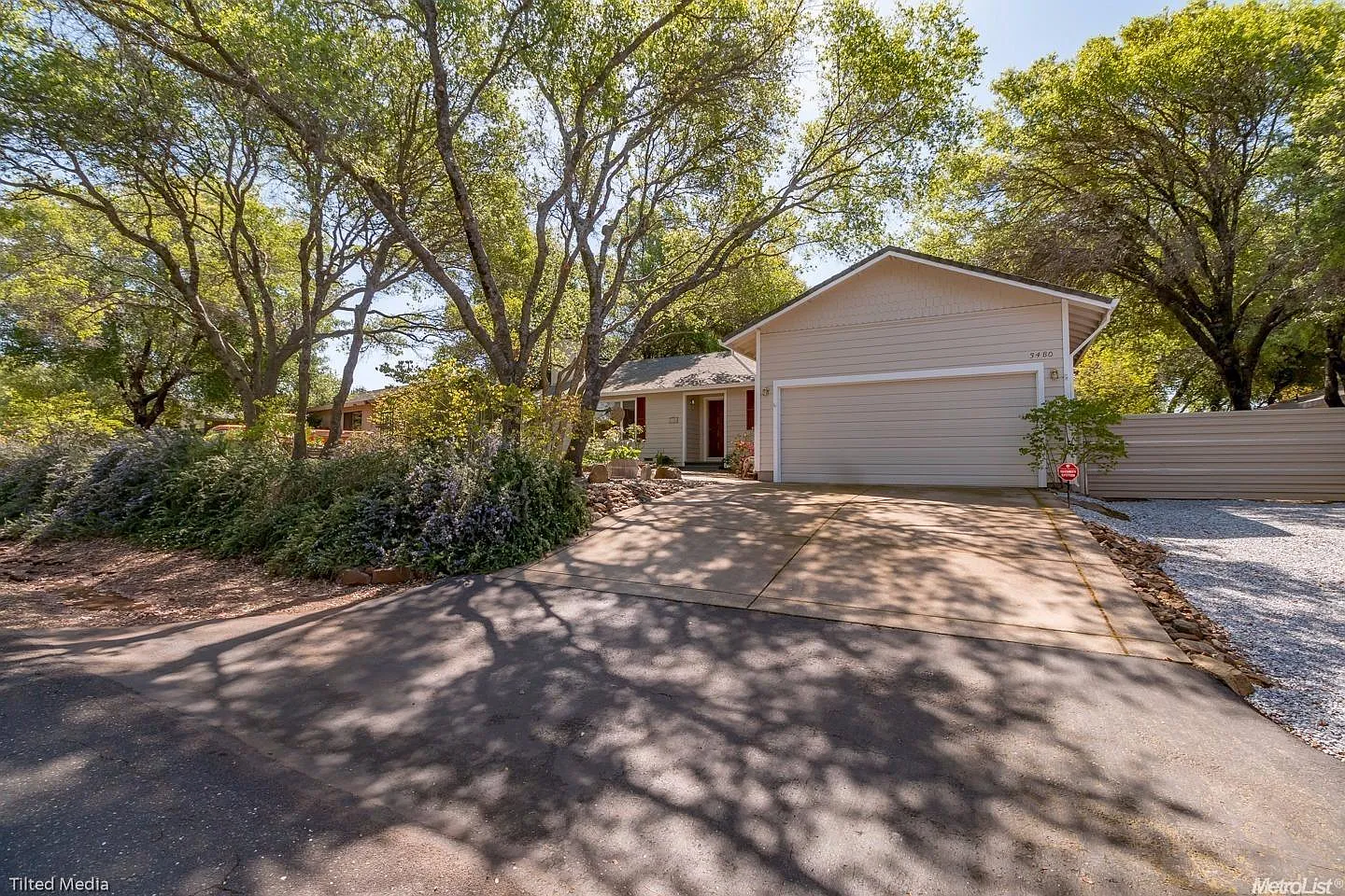 3480 La Canada Dr photo 1