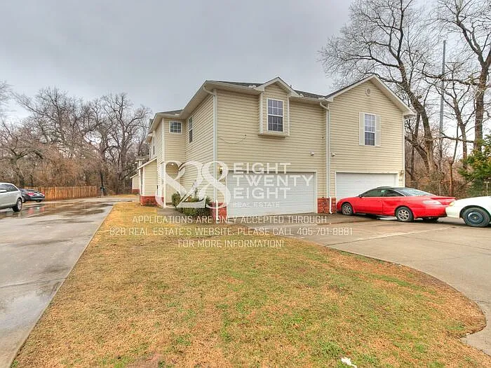 3 bed, 2.5 bath, 1661 sqft, $1,695 — Photo 3
