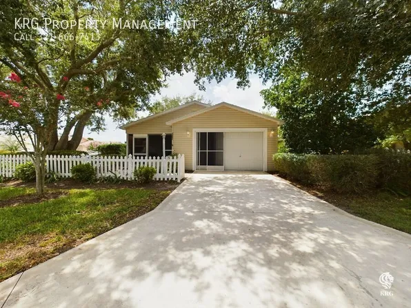 1702 Quintero Ct, The Villages, FL 32162