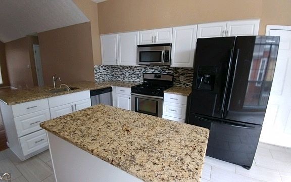 3rd image of 41 Prestwick Ct