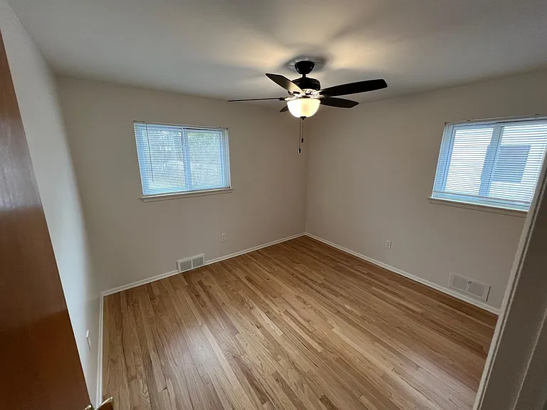 3016 Harvard Rd — Photo 11