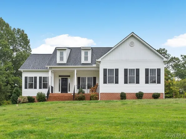 3805 Holly Grove Dr, Bumpass, VA 23024