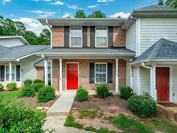 2nd image of 631 Bear Dr