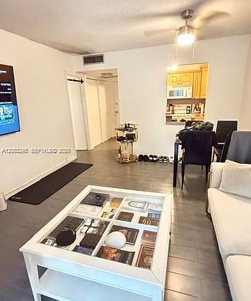 3rd image of 17570 Atlantic Blvd APT 105