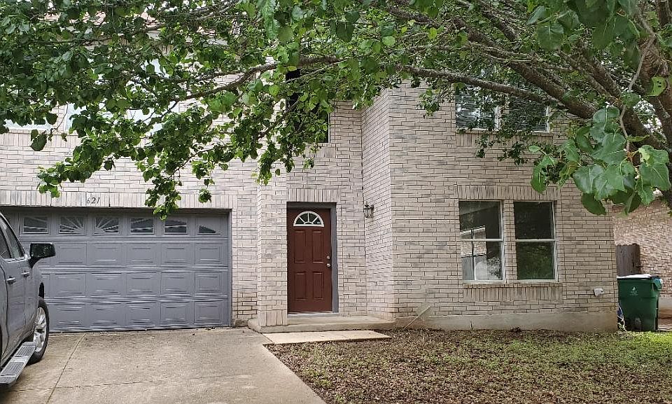 1st image of 2621 Stapleford Dr