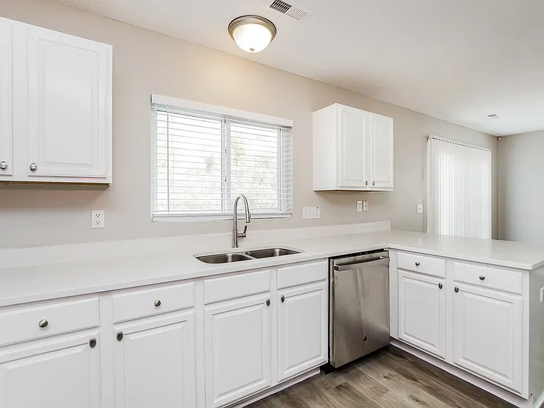 8170 Cohosh Ct — Photo 8