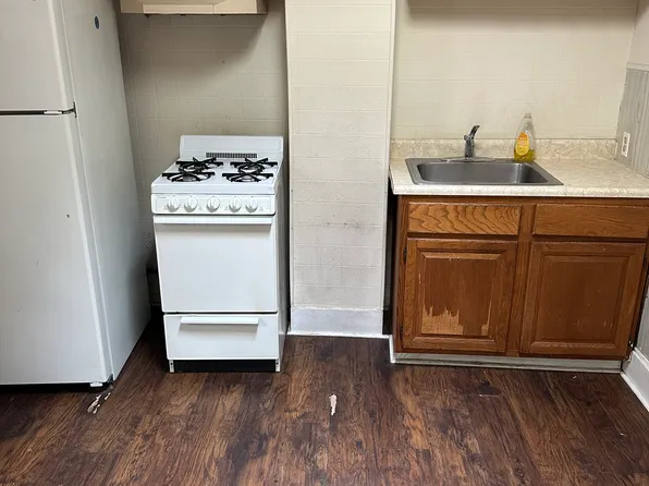 4251 Main St #8, Philadelphia, PA 19127