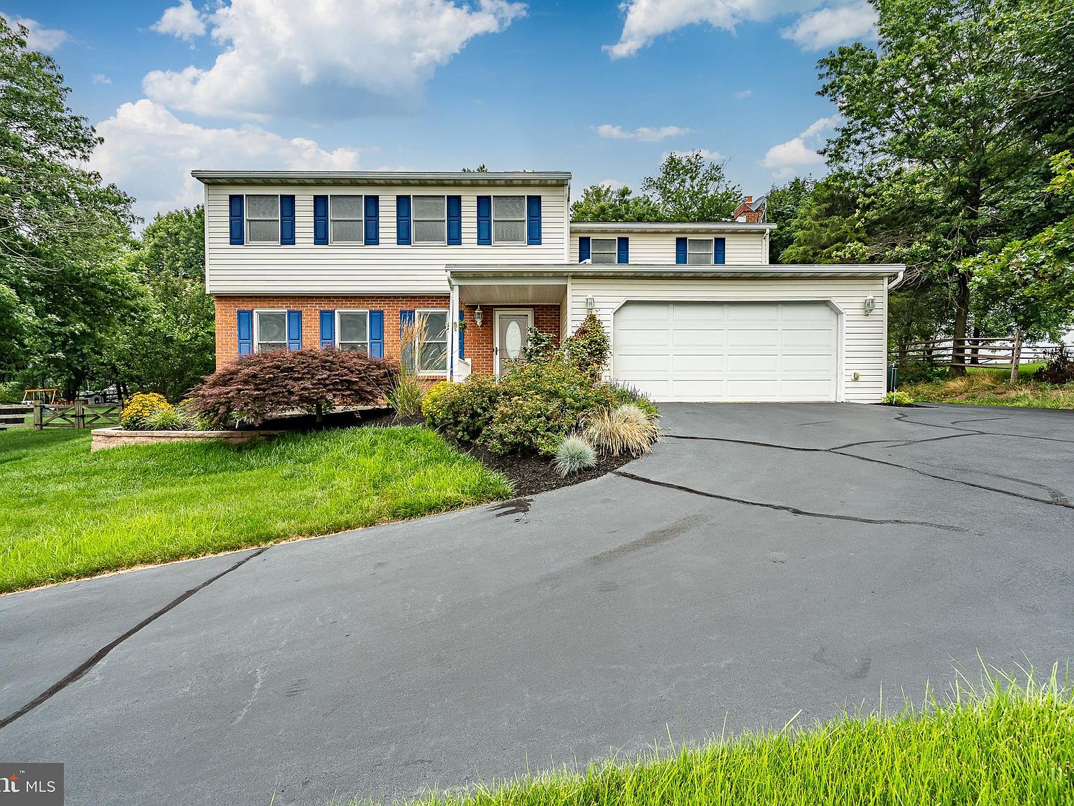 476 Old Swede Rd, Douglassville, PA 19518 Zillow