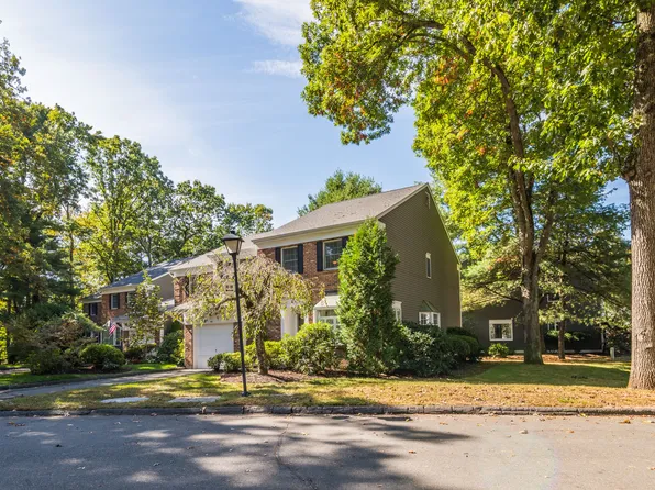 99 Tunxis Village #99, Farmington, CT 06032