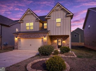 2106 Bridgewater Pass, Hampton, GA 30228